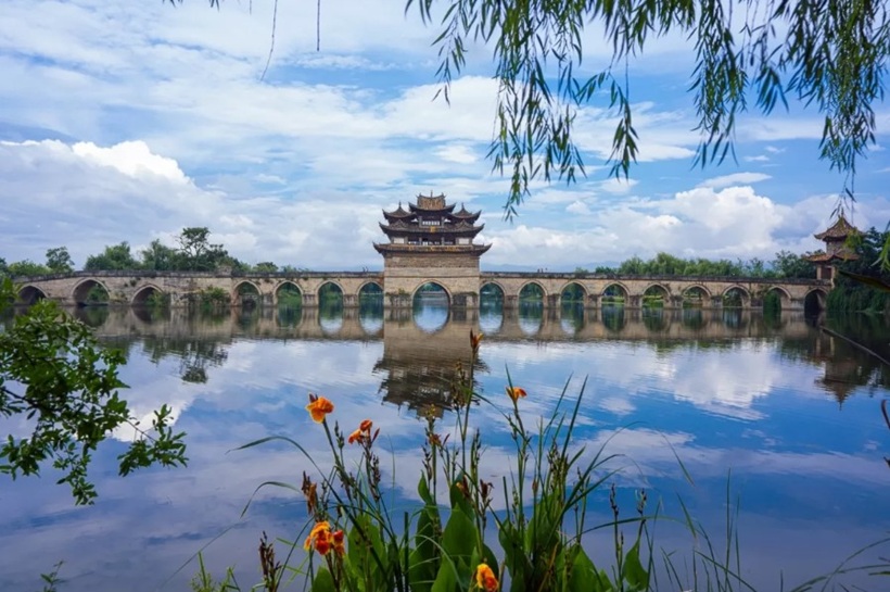 Cầu Song Long - Tour Mông Tự Kiến Thủy Di Lặc 3 ngày